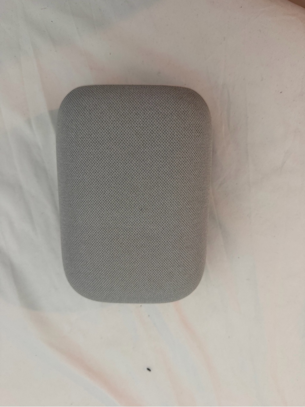 Compact Gray Portable Bluetooth Speaker - Unbranded don’t have the cable